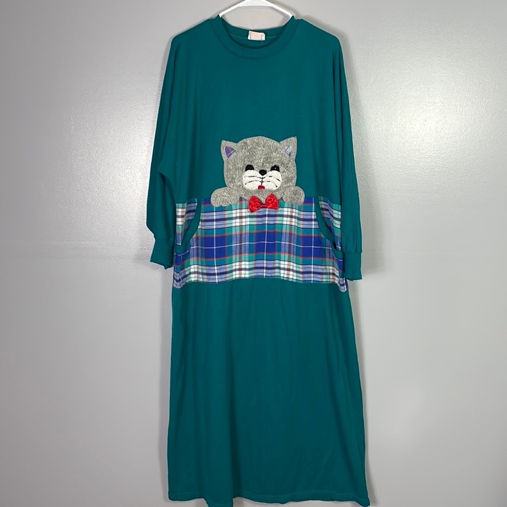 Vintage cat nightgown house dress
